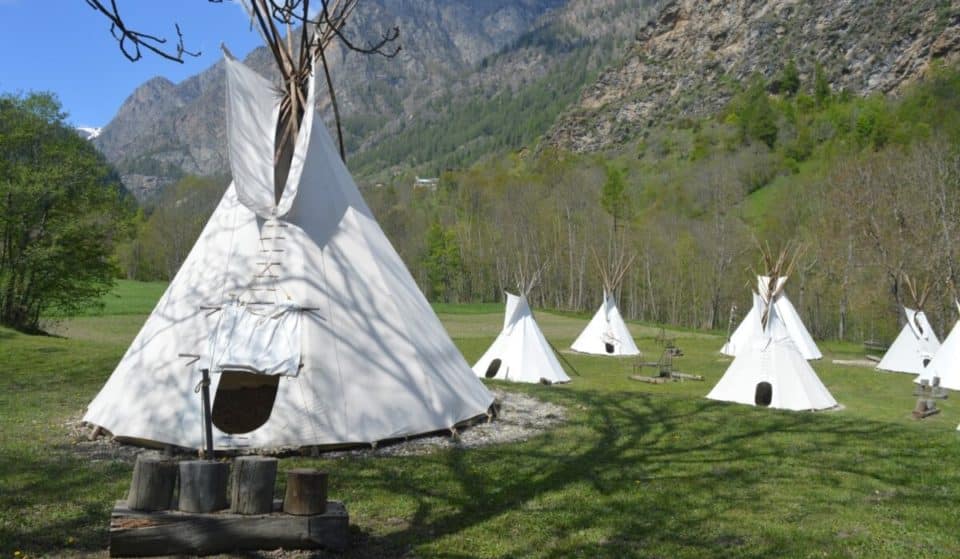 Questa estate potrai dormire in una vera e propria capanna indiana
